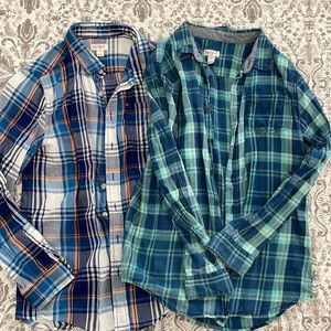 Bundle of 2 Cat & Jack button down shirts